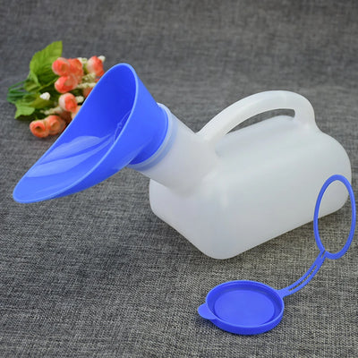 Female Male Portable Plastic Mobile Toilet Car Travel Camping Hiking Journey Urinal Long Distances Travel Outdoor Suppllies