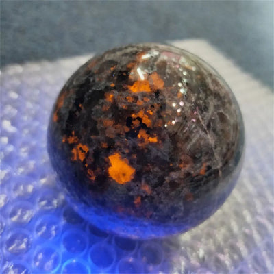 Natural Crystal Ball Stone Yooperlite Powerful Chakra Energy Wicca Crystals and Flame Stones Sphere Healing Spiritual Witchcraft