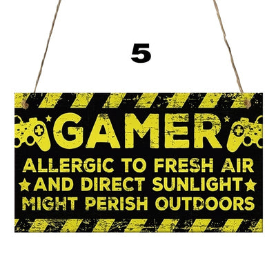 1pc Game Lovers Wall Hanging Signs, GAMER ALLERGIC TO FRESH AIR AND DIRECT SUNLIGHT MIGHT PERISH OUTDOORS Vintage Wooden Wall Decor Art Decals, For Home Room Decor (20.07*9.91cm)